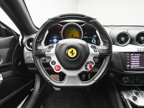 Used 2015 Ferrari FF Black image 14