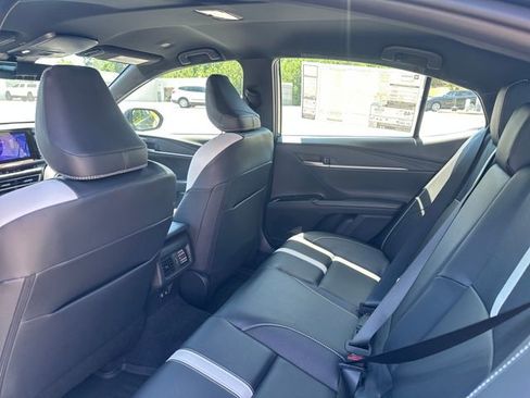 New 2026 Toyota Camry SE FWD image 17