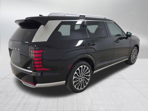 Used 2026 Hyundai Palisade Calligraphy AWD/4WD image 2