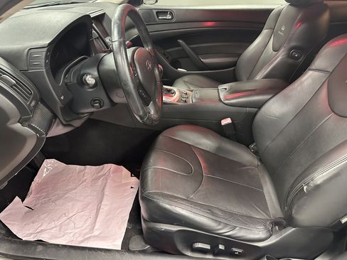 Used 2013 INFINITI G37 x w/ Premium Pkg image 7