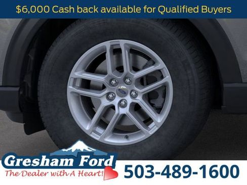 New 2025 Ford Explorer Active image 22