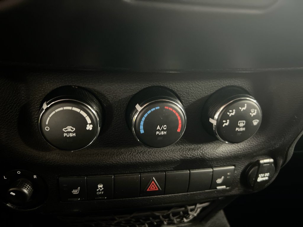 Used 2017 Jeep Wrangler Unlimited Sport w/ Quick Order Package 23S AWD/4WD image 15