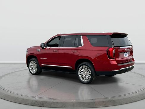 Used 2025 GMC Yukon Elevation AWD/4WD image 6