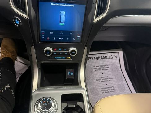 Used 2022 Ford Edge SEL AWD/4WD image 34