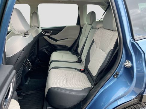 Used 2022 Subaru Forester Premium AWD/4WD image 24
