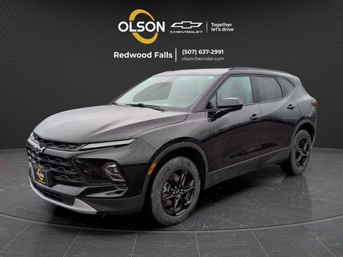 Used 2023 Chevrolet Blazer LT w/ Midnight/Sport Edition AWD/4WD image 2
