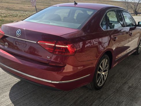 Used 2016 Volkswagen Passat 1.8T S image 8