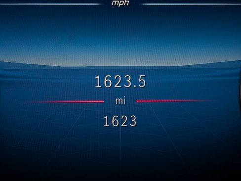 Used 2026 Mercedes-Benz CLE 300 4MATIC Cabriolet image 9