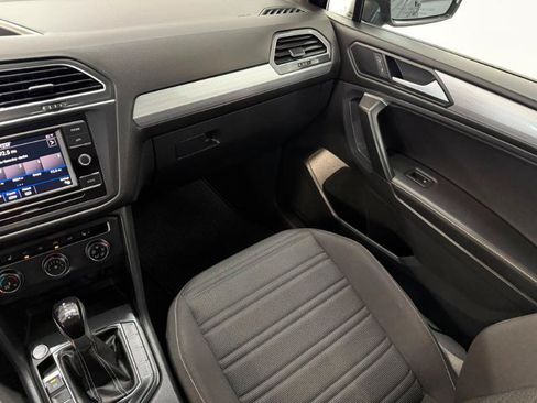 Used 2023 Volkswagen Tiguan S FWD image 18