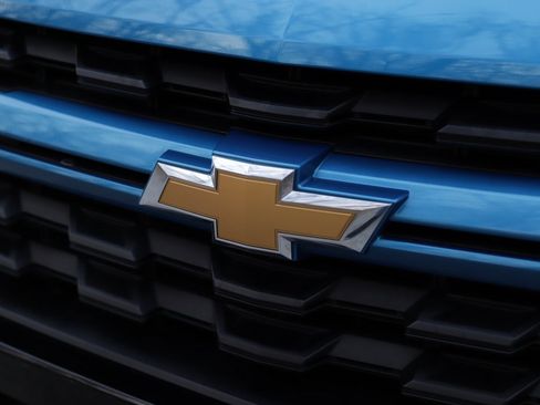 Used 2021 Chevrolet Colorado W/T w/ Custom Special Edition image 31