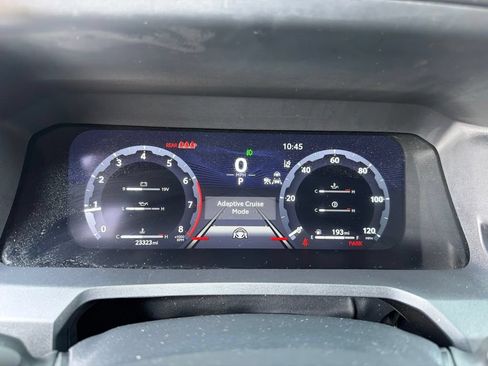 Used 2024 Toyota Tacoma TRD Off-Road w/ TRD Off Road Upgrade Package AWD/4WD image 9