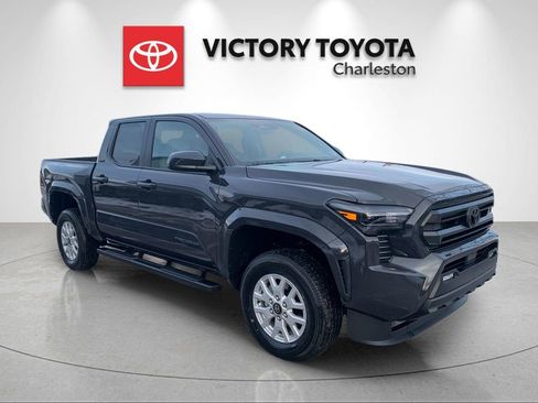 New 2026 Toyota Tacoma SR5 image 5