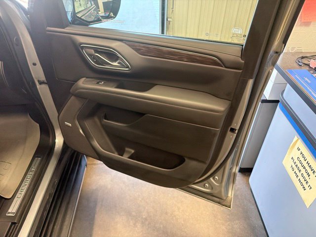 Certified 2024 Chevrolet Tahoe LT w/ LT Signature Package AWD/4WD image 25