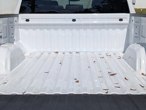 New 2026 GMC Sierra 1500 SLE image 8