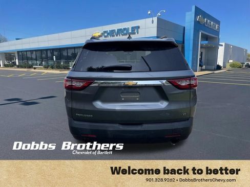 Used 2021 Chevrolet Traverse LT FWD image 7