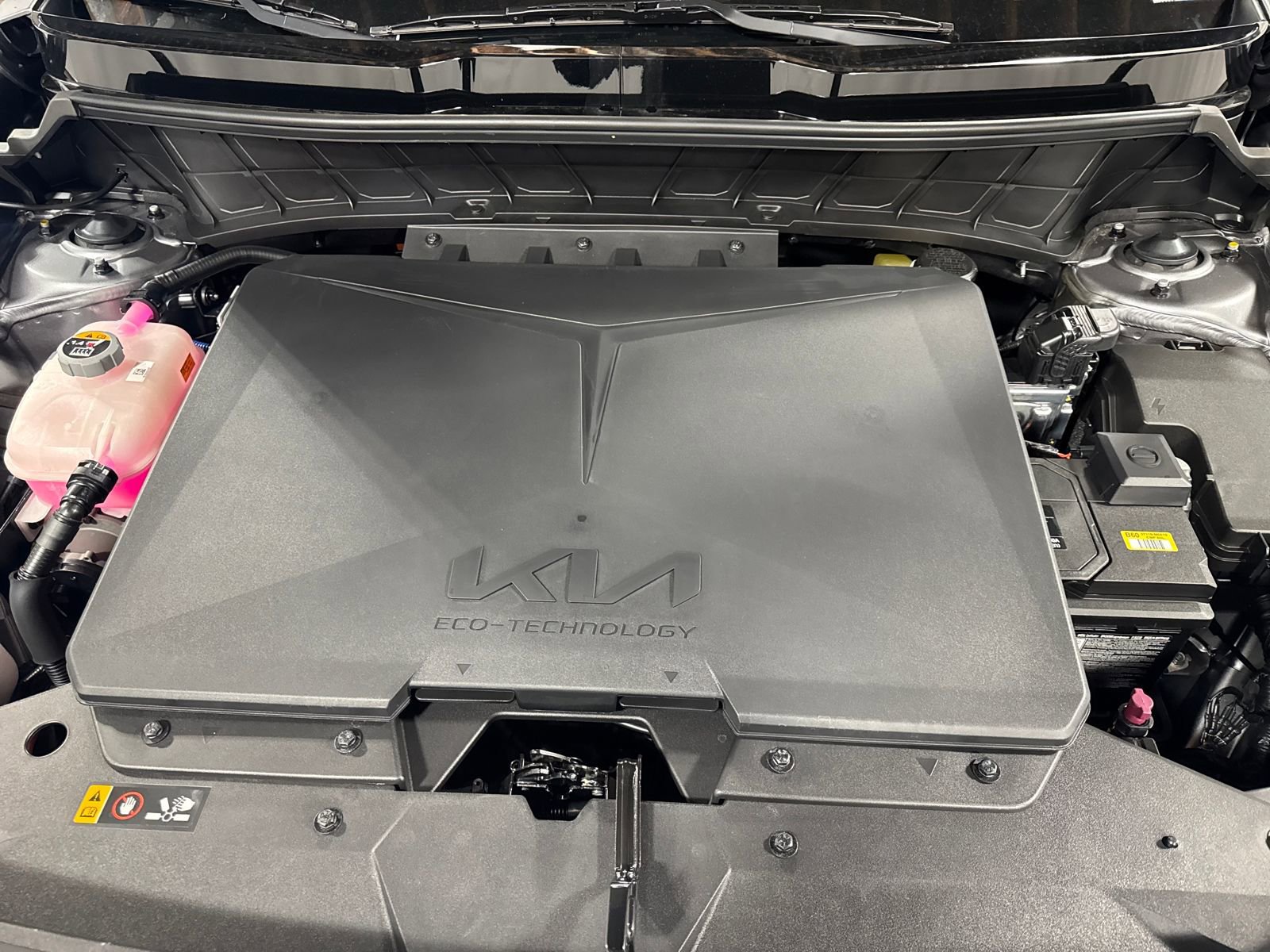 New 2026 Kia Niro Wind w/ Wind Preserve Package FWD image 6