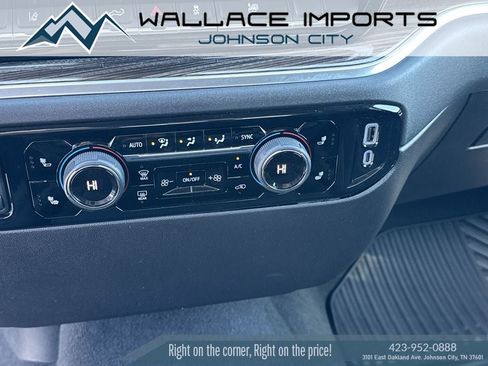 Used 2025 Chevrolet Silverado 2500 LT w/ Safety Package AWD/4WD image 28