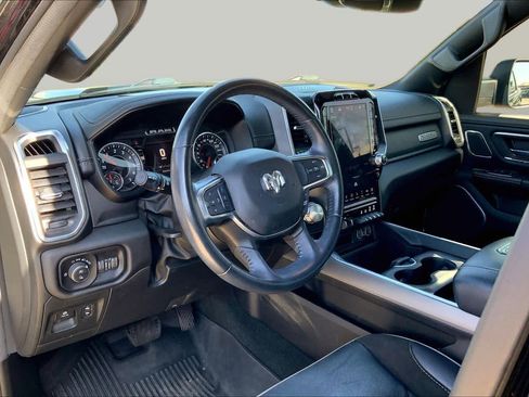 Used 2023 RAM 1500 Laramie AWD/4WD image 17