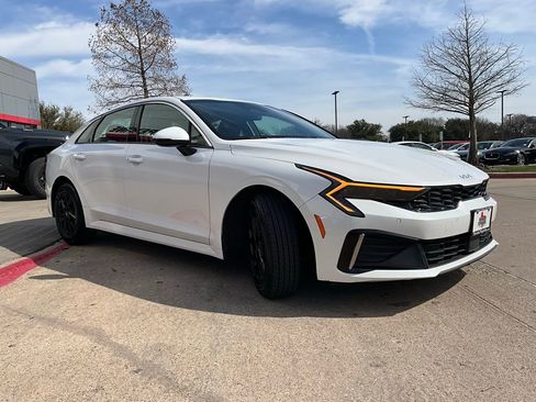 Used 2025 Kia K5 LXS image 4
