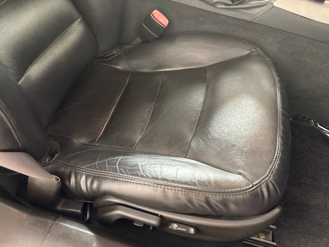 Used 2007 Chevrolet Corvette Convertible w/ Preferred Equipment Group RWD image 18