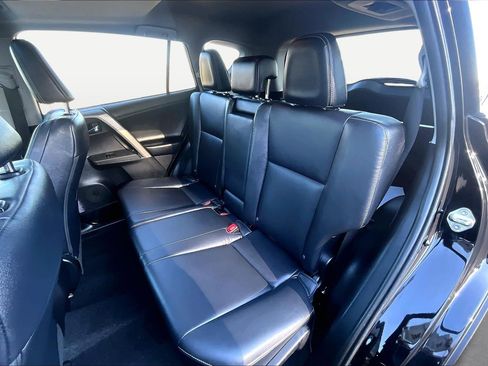 Used 2015 Toyota RAV4 Limited image 26