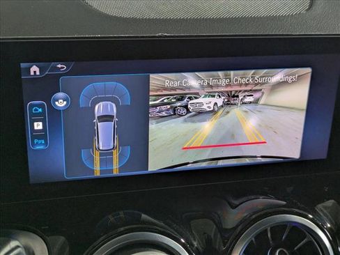 Certified 2025 Mercedes-Benz GLB 250 GLB 250 image 13