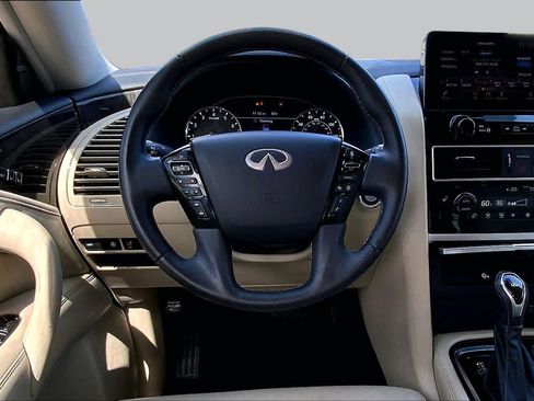 Used 2022 INFINITI QX80 Luxe w/ Cargo Package AWD/4WD image 6