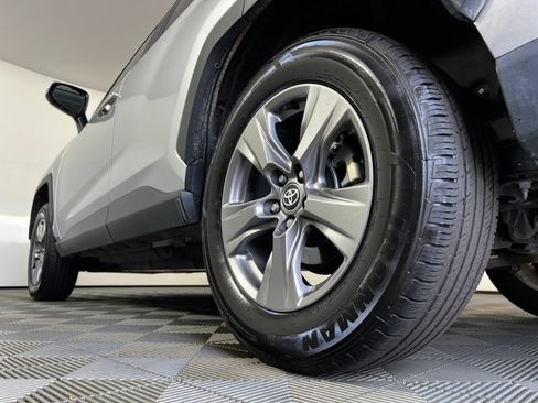 Certified 2024 Toyota RAV4 XLE FWD image 25