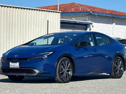 Used 2026 Toyota Prius Limited image 9