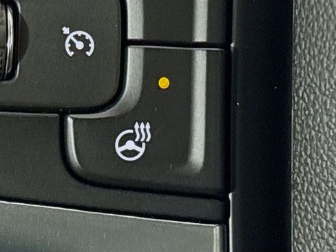 Certified 2022 Chevrolet Silverado 2500 LTZ w/ LTZ Plus Package image 38