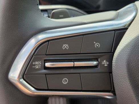 New 2026 Chevrolet Equinox LT w/ Convenience Package II FWD image 13