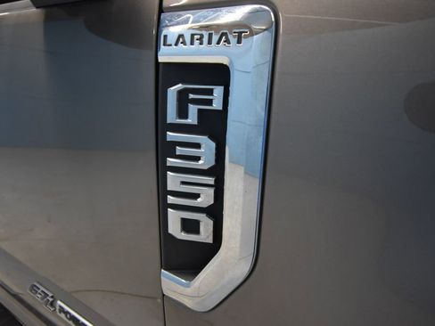 Used 2022 Ford F350 Lariat w/ Lariat Value Package image 40