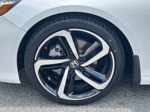 Used 2020 Honda Accord Sport image 38