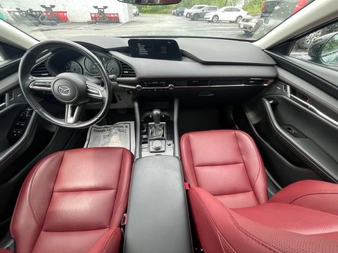 Used 2023 MAZDA MAZDA3 s FWD image 13