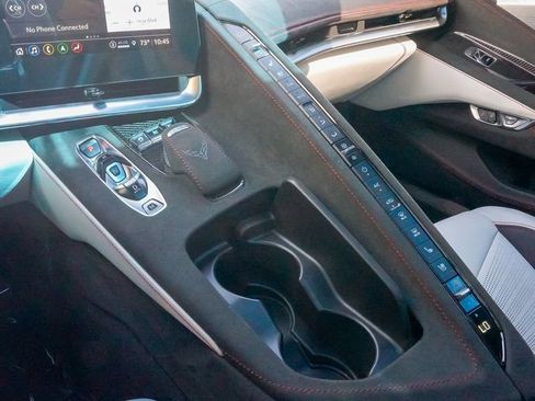 Used 2023 Chevrolet Corvette Stingray Premium Cpe w/ Z51 Performance Package image 21