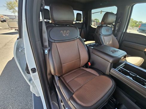Used 2025 Ford F450 King Ranch w/ Chrome Package image 25