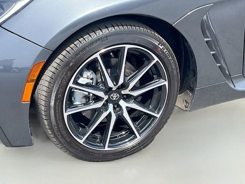 Used 2024 Toyota GR86 image 28