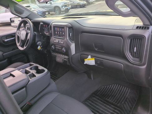 Used 2022 Chevrolet Silverado 1500 Custom Trail Boss AWD/4WD image 26