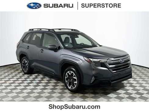 Certified 2025 Subaru Forester Premium AWD/4WD image 1