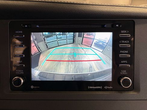 Used 2020 Toyota Sienna XLE Premium AWD/4WD image 23