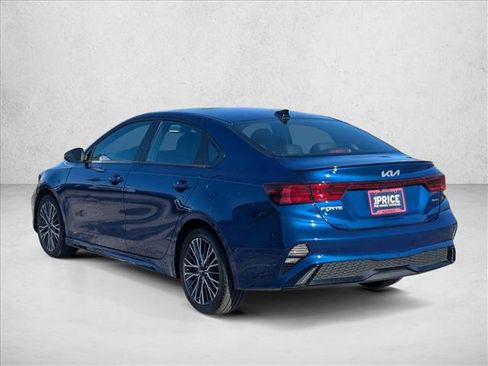Used 2024 Kia Forte GT-Line w/ GT-Line Premium Package FWD image 8