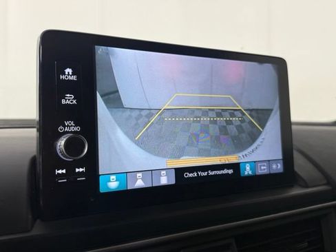 Used 2025 Honda Pilot Touring image 74