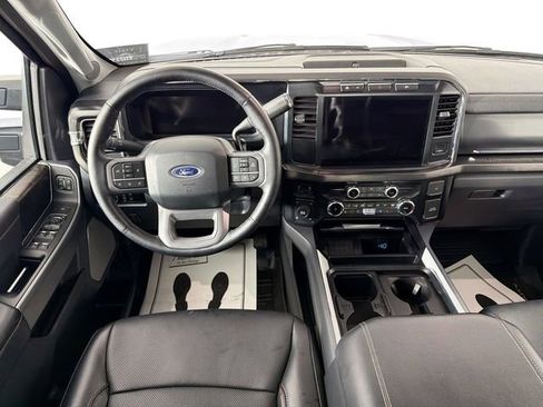 Used 2024 Ford F350 Lariat image 23