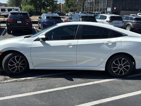 Used 2020 Honda Civic LX image 6