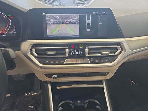 Used 2023 BMW 430i Convertible w/ Premium Package image 23