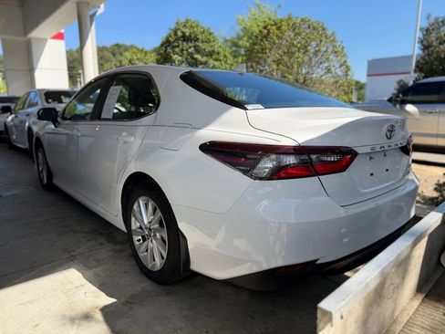 Used 2023 Toyota Camry LE image 2