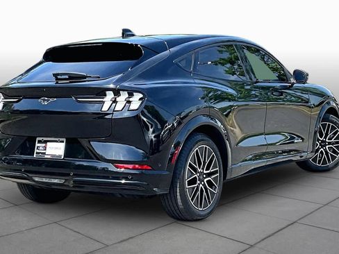 Used 2024 Ford Mustang Mach-E Premium image 12