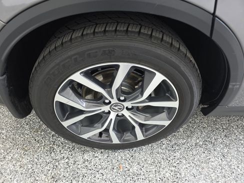 Used 2023 Acura MDX FWD w/ Technology Package image 13