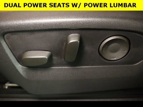 Used 2021 Chevrolet Tahoe High Country w/ Premium Package image 11