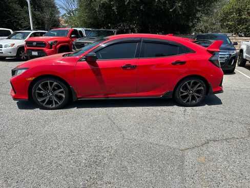 Used 2019 Honda Civic Sport image 2
